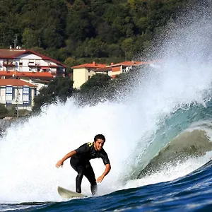 Aparthotel Surf Camp, Mundaka